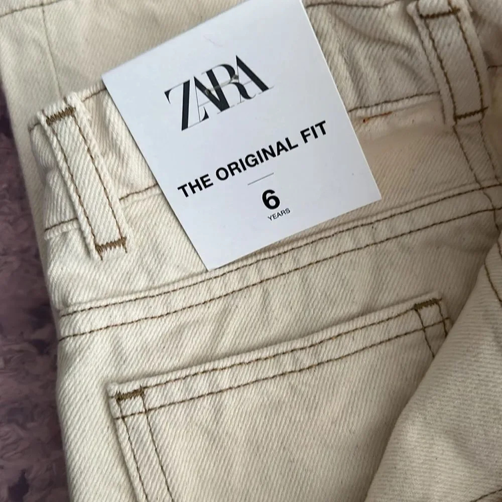 ZARA Kids | Ecru | ORIGINAL FIT JEANS - Picture 6 of 6